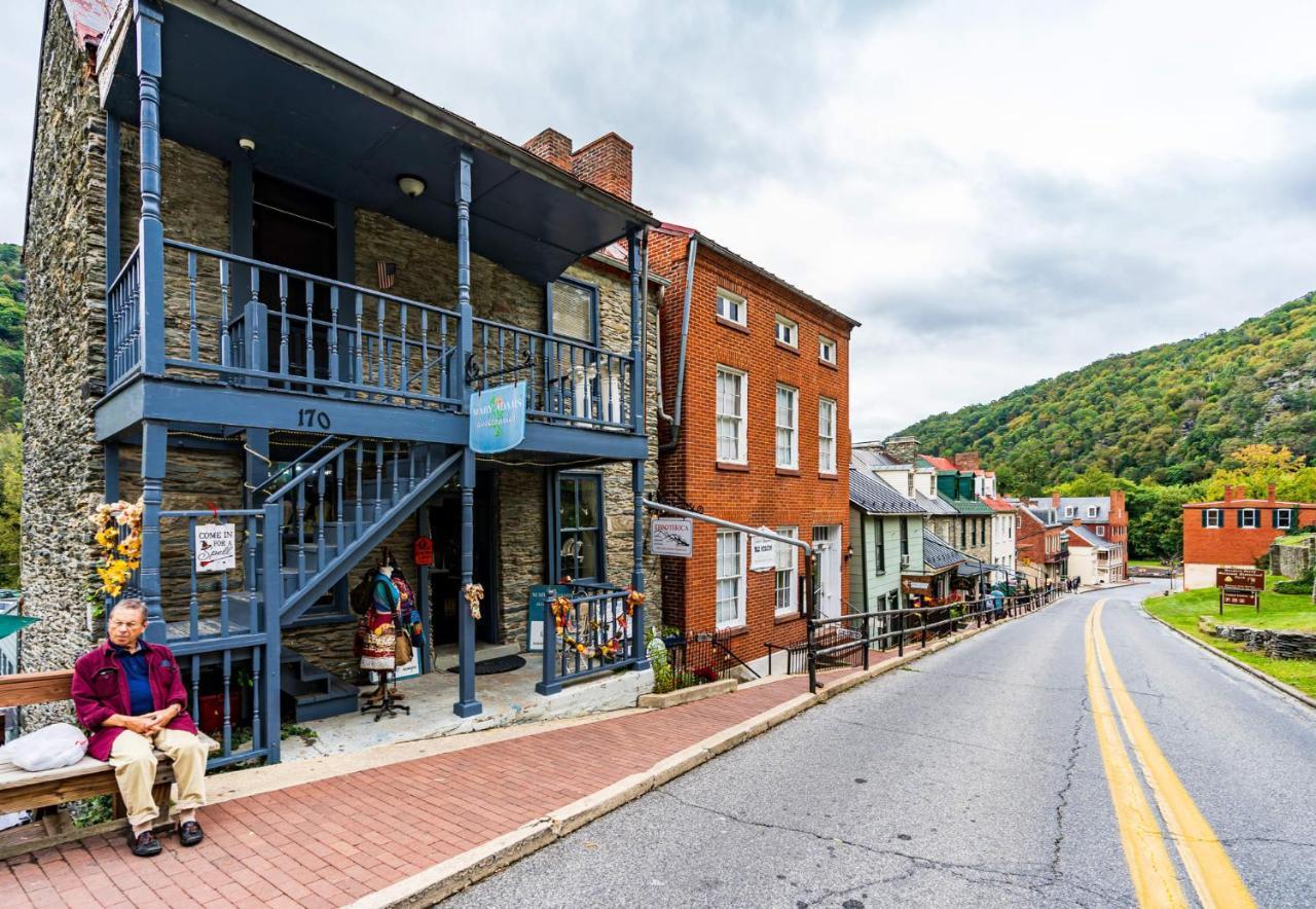 Enchanting Cottage, Walk To Downtown Harpers Ferry Luaran gambar