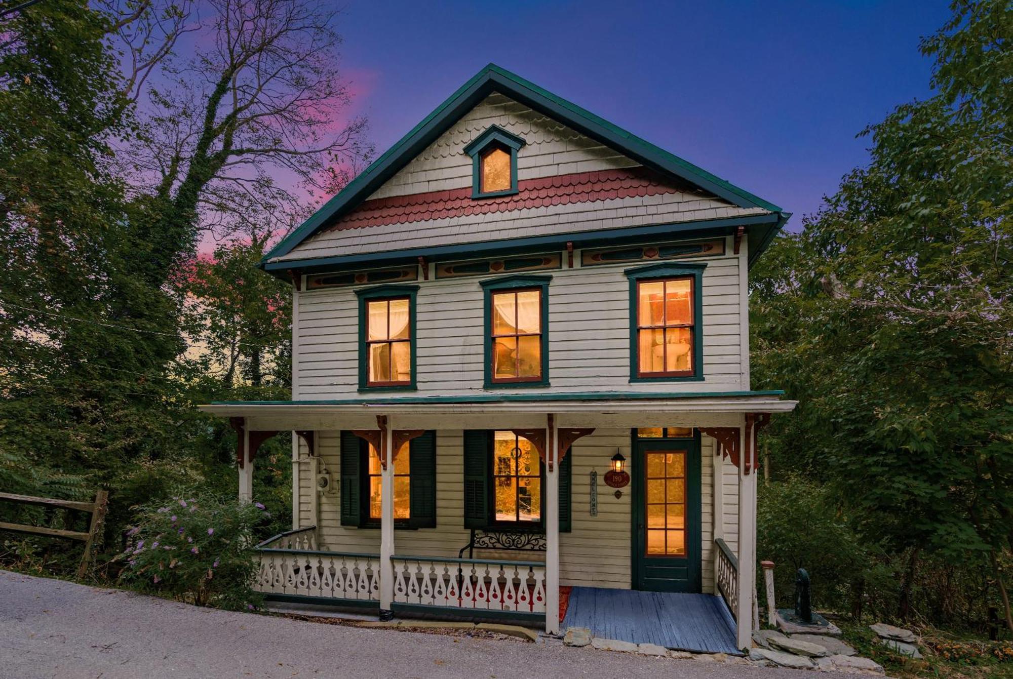 Enchanting Cottage, Walk To Downtown Harpers Ferry Luaran gambar